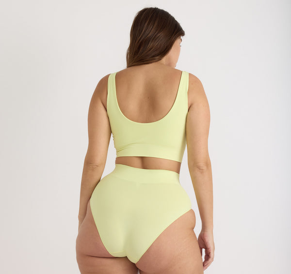 Organic Basics Smooth High-Leg Briefs Elderflower Green