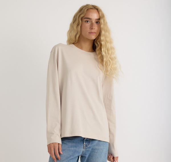 Organic Basics True Heavy Boxy Long Sleeve Tee Sandstone