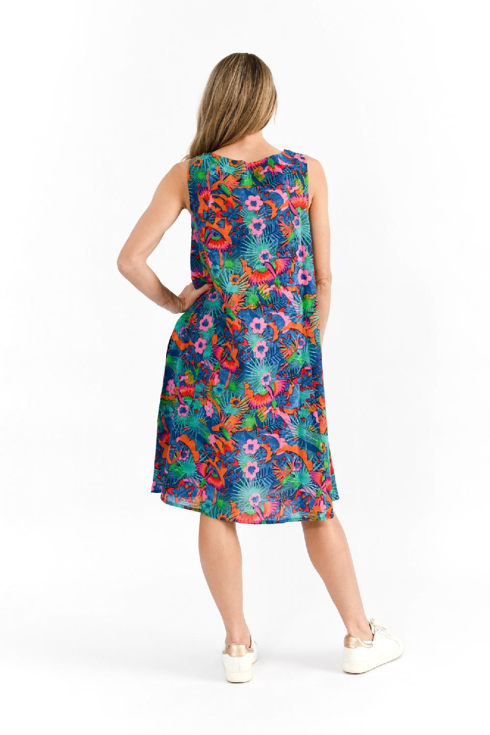 Oriëntique Estelle Crew Neck Sleeveless Dress