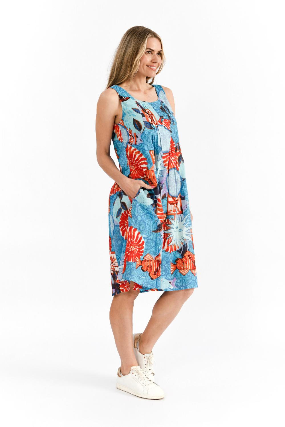 Oriëntique Estelle Crew Neck Sleeveless Dress