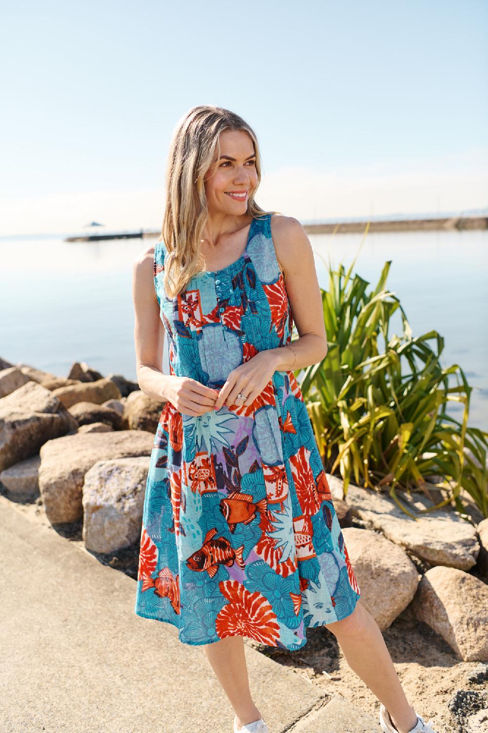 Oriëntique Estelle Crew Neck Sleeveless Dress