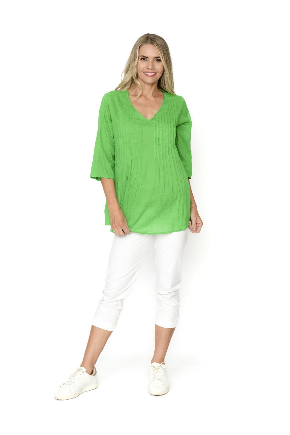 oriëntique Evie Pleated Top with 3/4 Sleeve