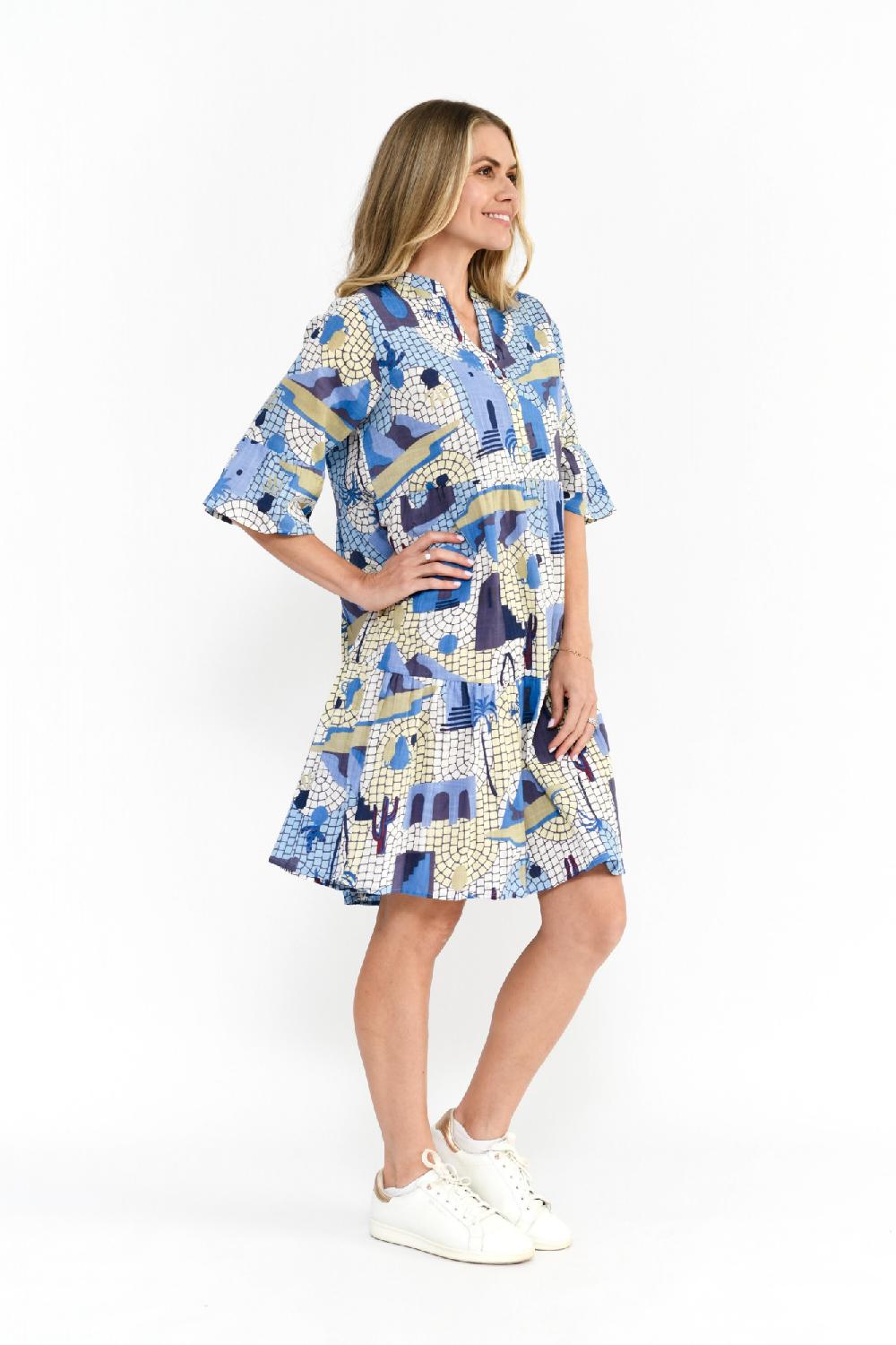 Oriëntique Maya Button V Neck Layer Dress