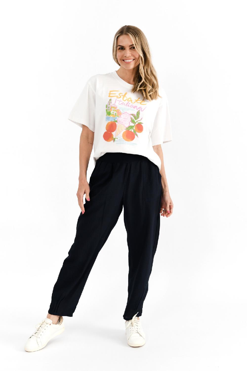 Oriëntique Ruby Crew Neck Printed Tshirt