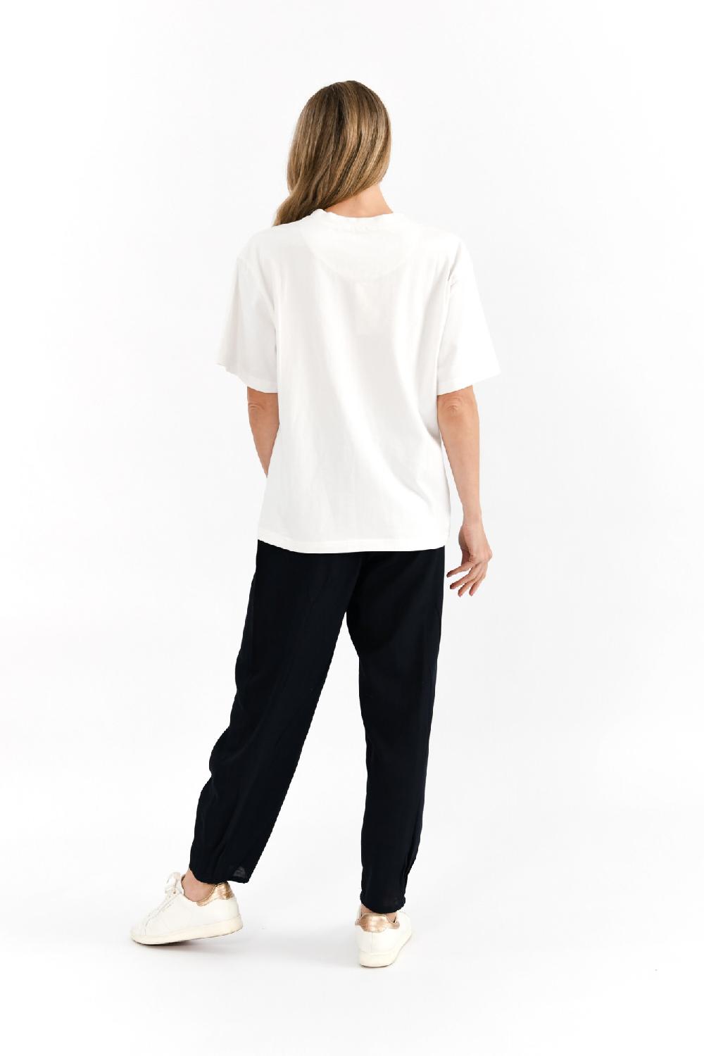 Oriëntique Ruby Crew Neck Printed Tshirt