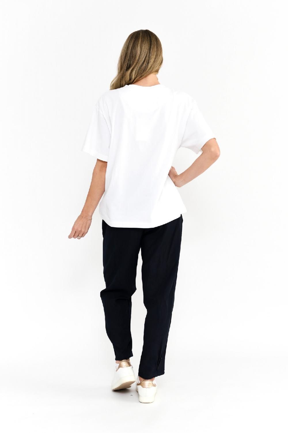 Oriëntique Ruby Crew Neck Printed Tshirt