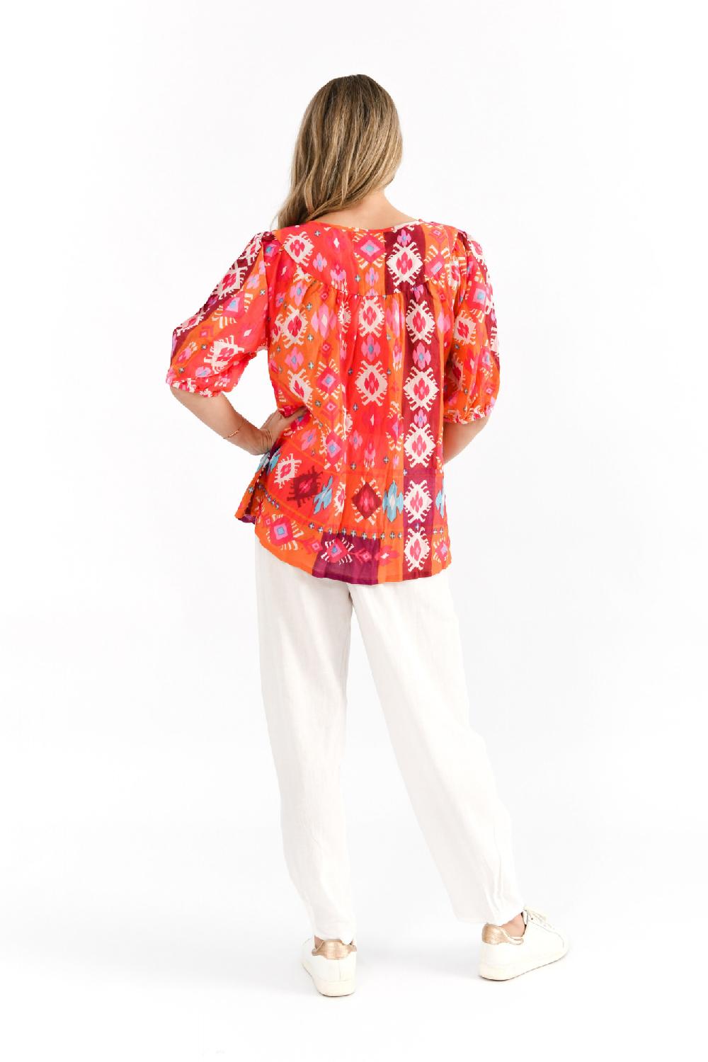 Oriëntique Tessa V-Neck Tassel Top