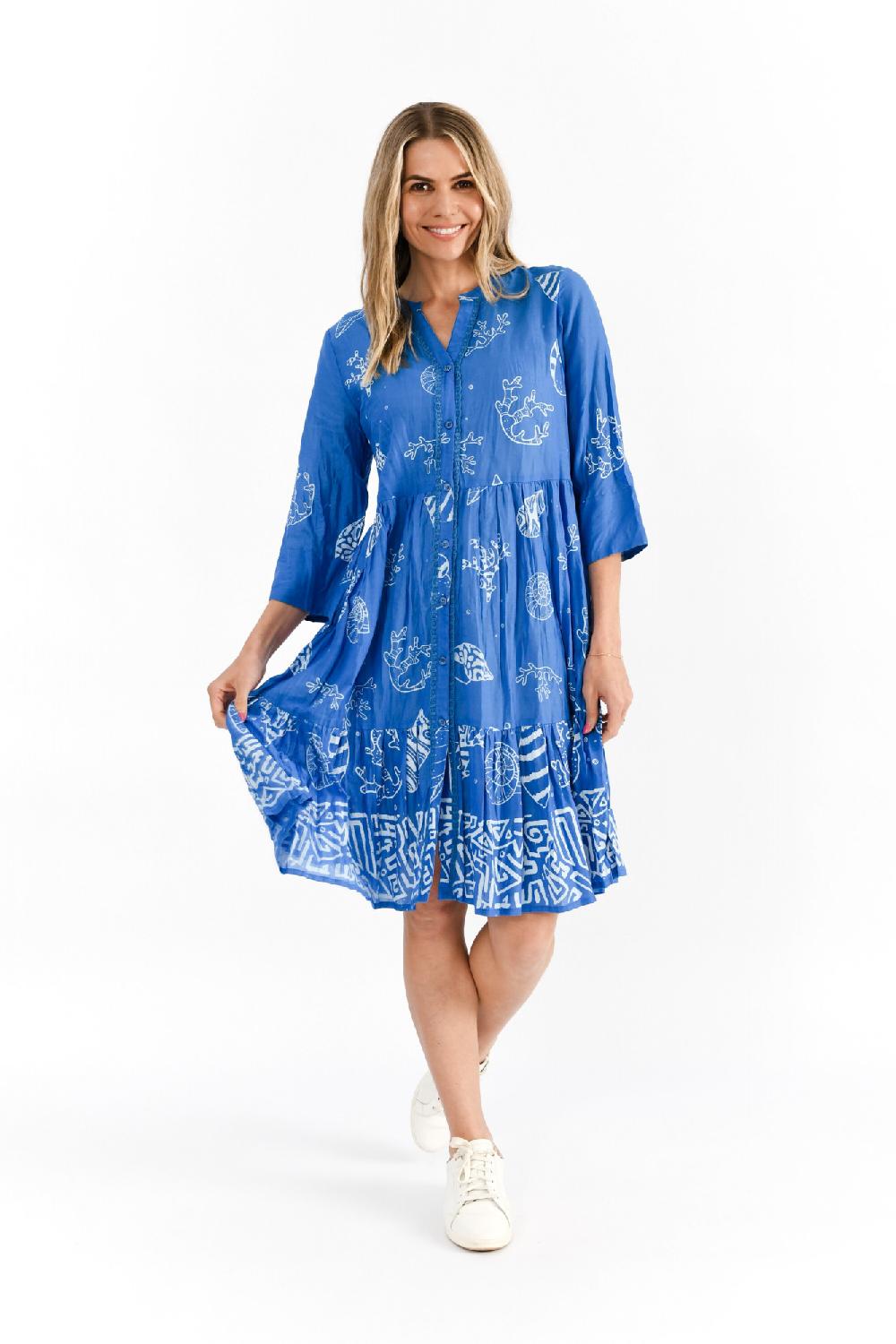 oriëntique Vivian V Neck Shirt Dress