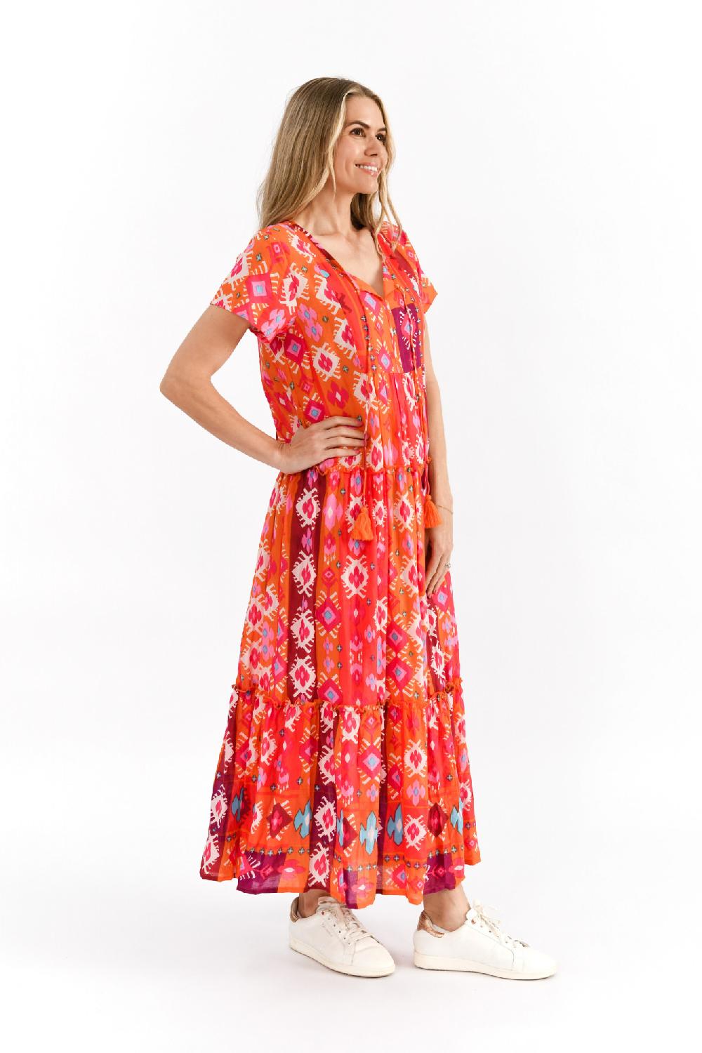 Oriëntique Zola V Neck Maxi Dress