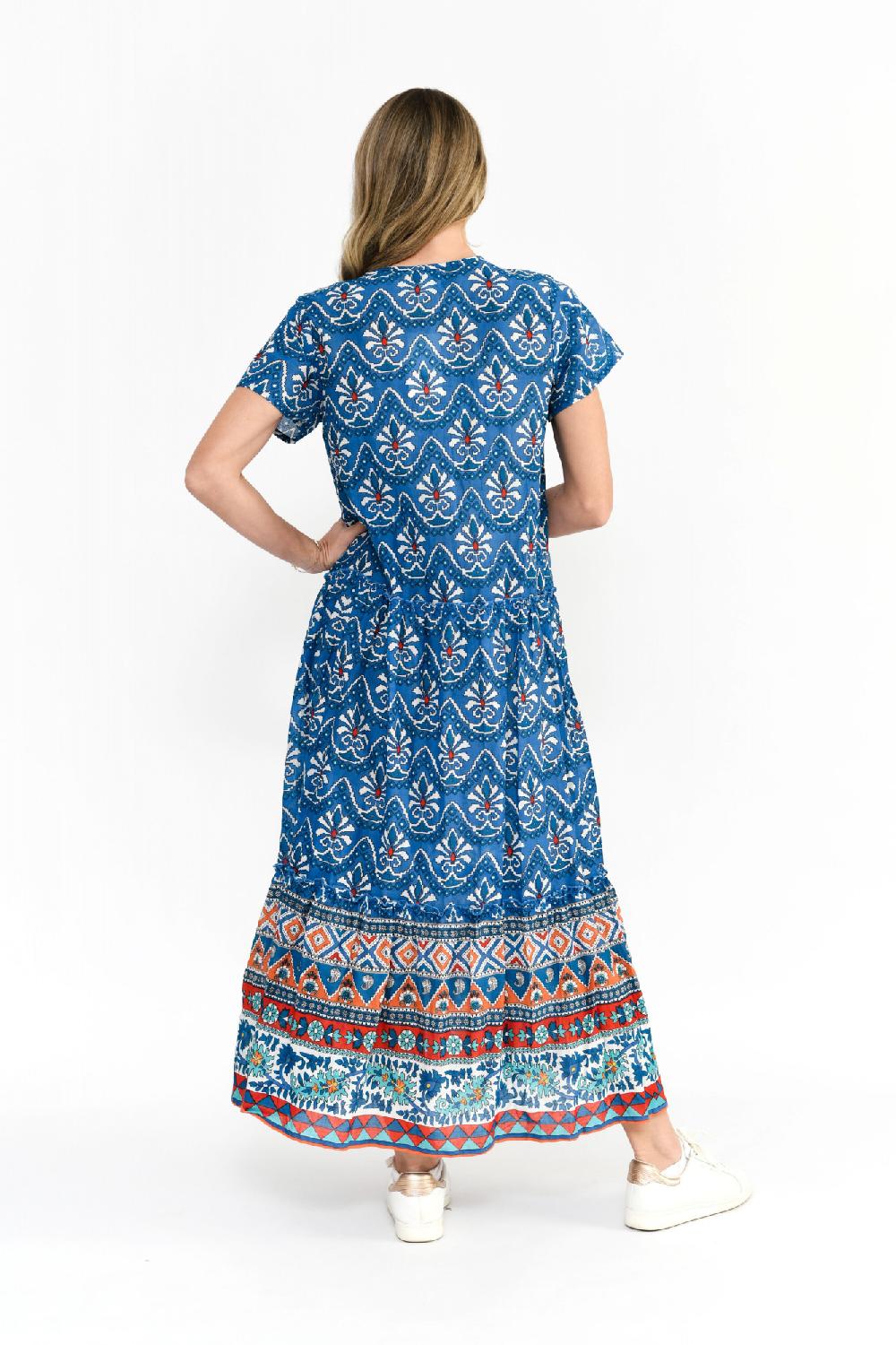 Oriëntique Zola V Neck Maxi Dress