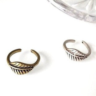 Origami Jewellery Leaf Midi Ring