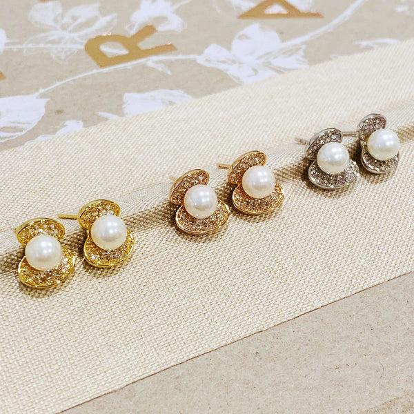 Origami Jewellery Shell Pearl Earrings