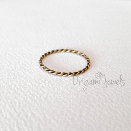 Origami Jewellery Twisted Wire Midi