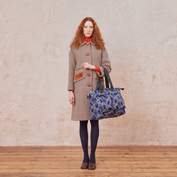 orla kiely Axis Tote Bag - Electric Flora Cobalt