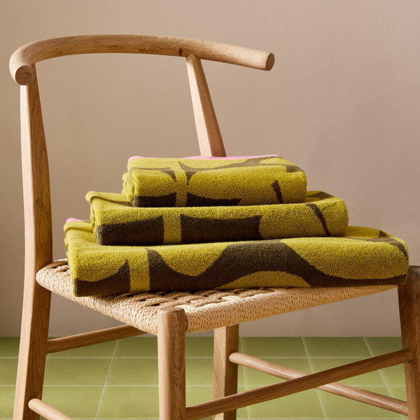 Orla Kiely Wildflower Towels - Yellow Ochre