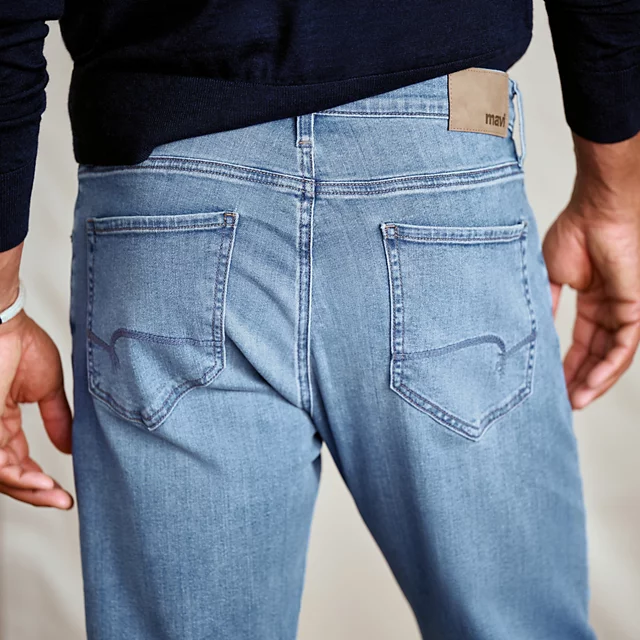 Orvis Mavi® Zach Williamsburg Straight-Leg Jeans CLOUD