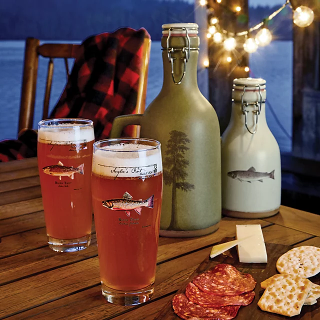 Orvis Angler’s Pint Glass Brook Trout