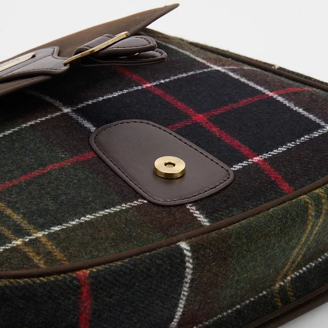 Orvis Barbour® Cromarty Crossbody Bag CLASSIC