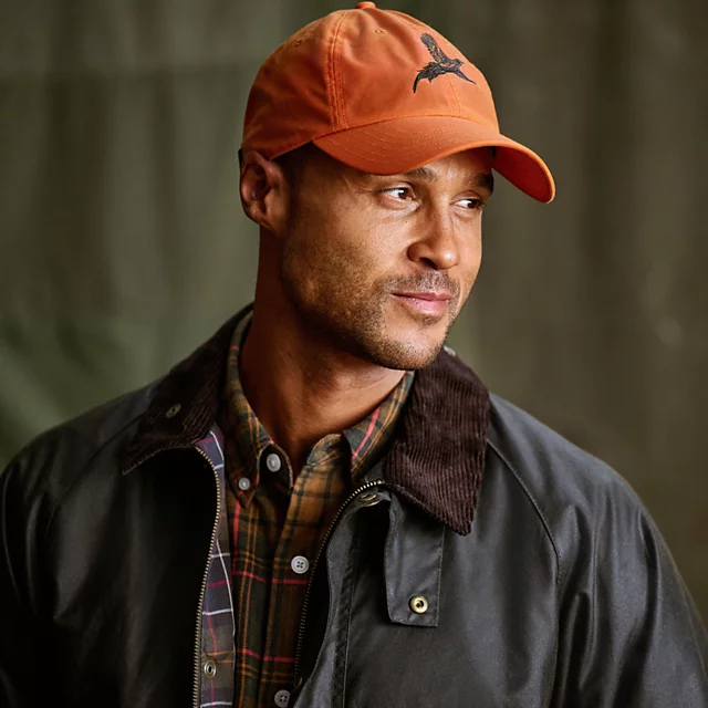 Orvis Barbour® Tracker Waxed Jacket OLIVE