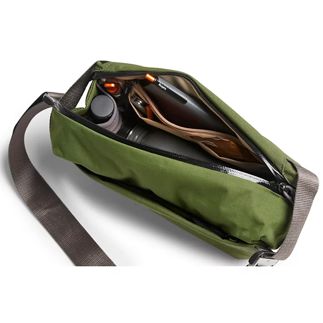 Orvis Bellroy Venture 6L Sling GREEN/RANGER GREEN