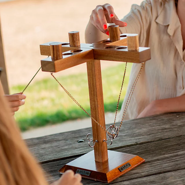 Orvis Elakai® Tabletop Hook & Ring Game