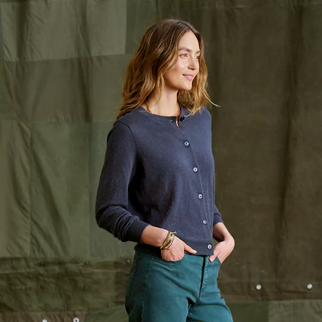 Orvis Featherweight Cashmere Cardigan TRUE NAVY