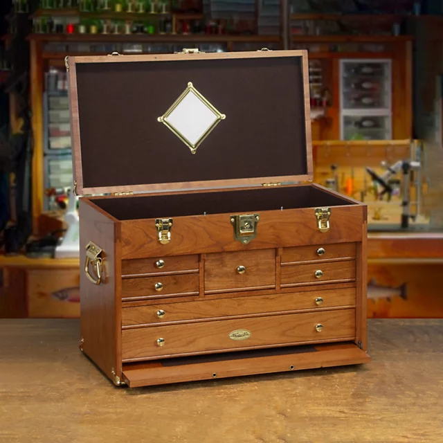 orvis Gerstner® Classic Chest 2007