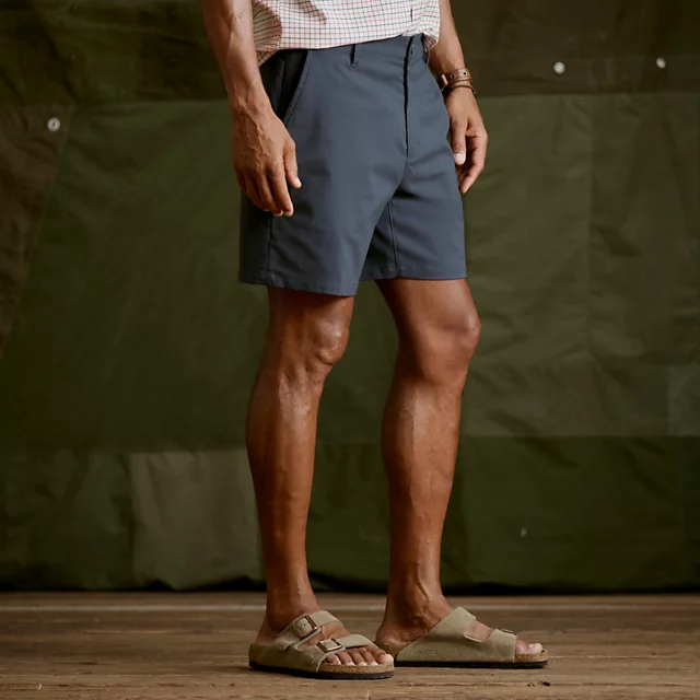 Orvis Out-Of-Office 7" Chino Shorts CARBON