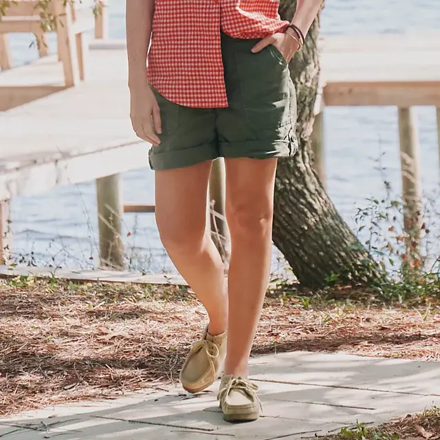 orvis Women’s 1856 Stretch Poplin 9" Utility Shorts TARRAGON