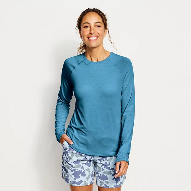 orvis Women's DriCast™ Long-Sleeve Crew BLUE LAGOON