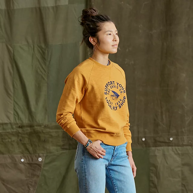 Orvis Women's Montana Morning® Graphic Crewneck Sweatshirt TRUE NAVY