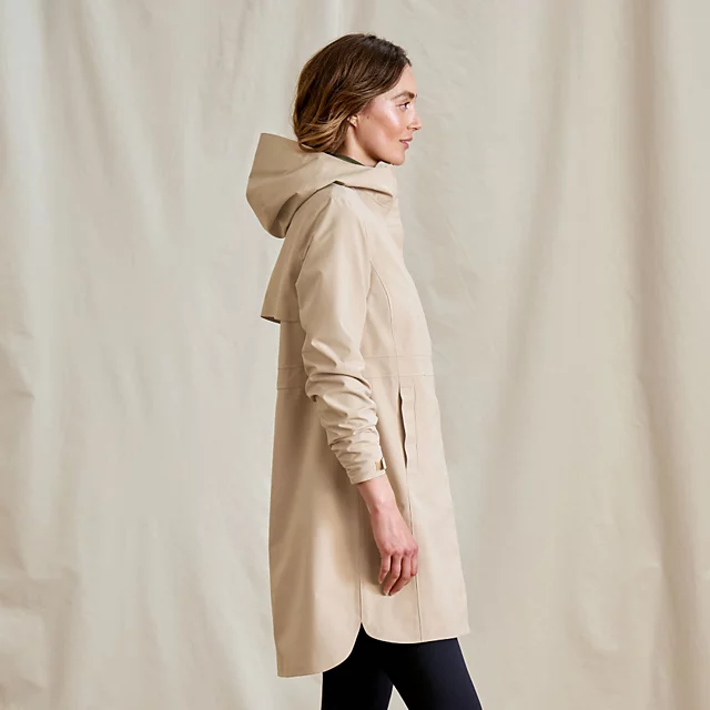 Orvis Women’s Outbound Pack & Go Waterproof Parka SHIITAKE