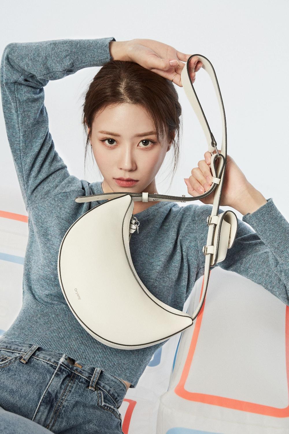 Oryany Oryany - Rookie Crossbody Medium Handbags - Cloud