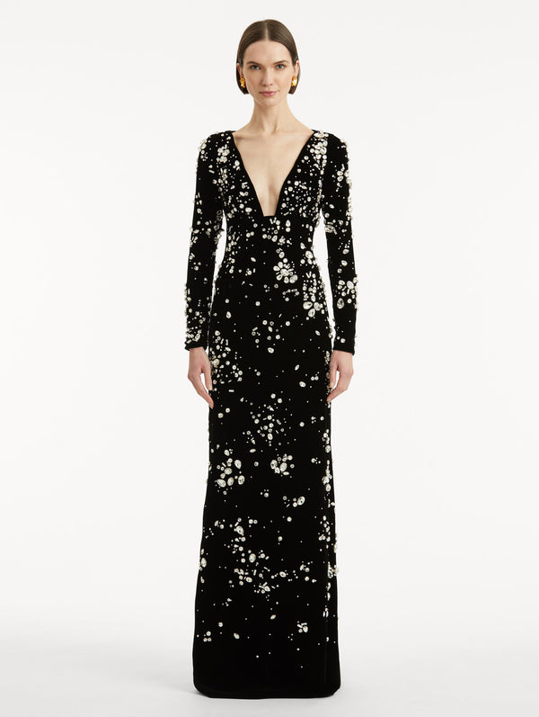Oscar De La Renta Crystal Cluster Embroidered Long Sleeve Gown