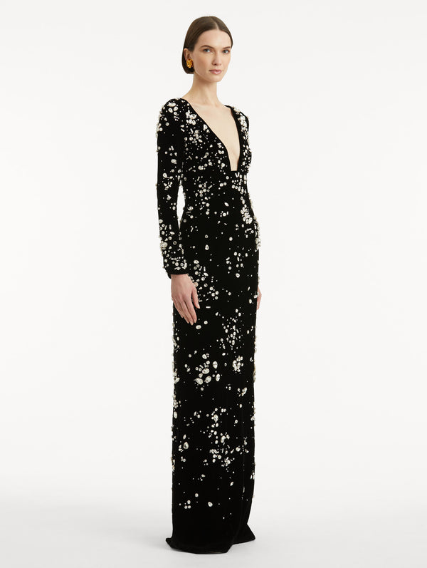 Oscar De La Renta Crystal Cluster Embroidered Long Sleeve Gown