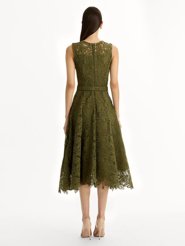 Oscar De La Renta Feather Scroll Guipure Dress