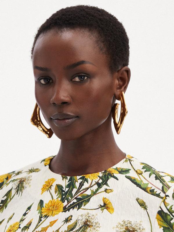 Oscar De La Renta Large Abstract O Hoop Earrings