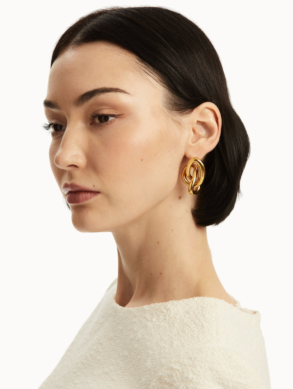 Oscar De La Renta O Knot Earrings
