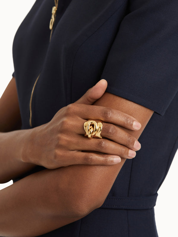 Oscar De La Renta O Knot Ring