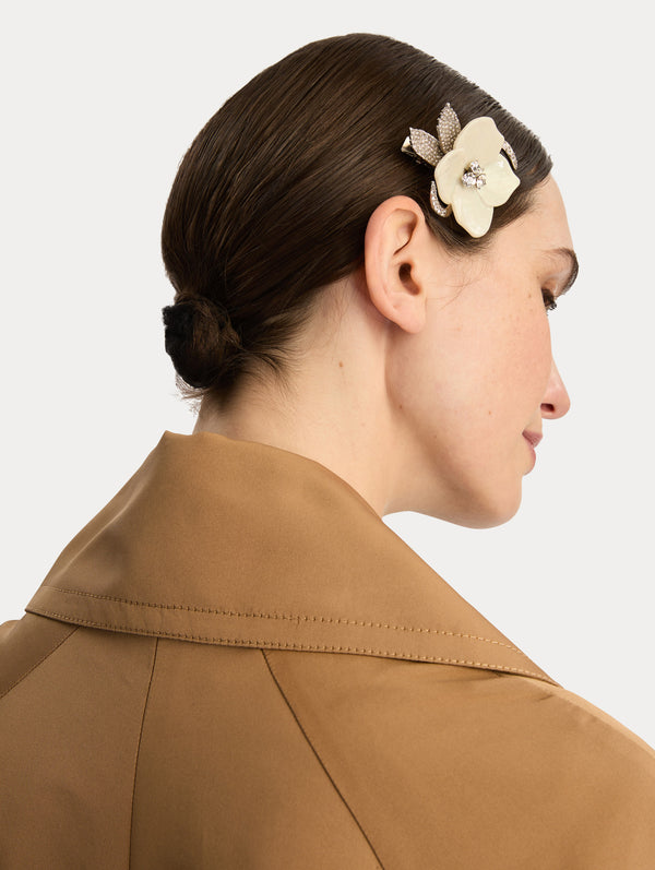 Oscar De La Renta Pearl Blossom Hair Clip