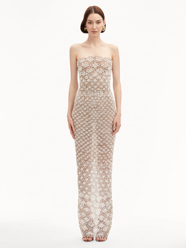 Oscar De La Renta Pearl Embroidered Scallop Gown