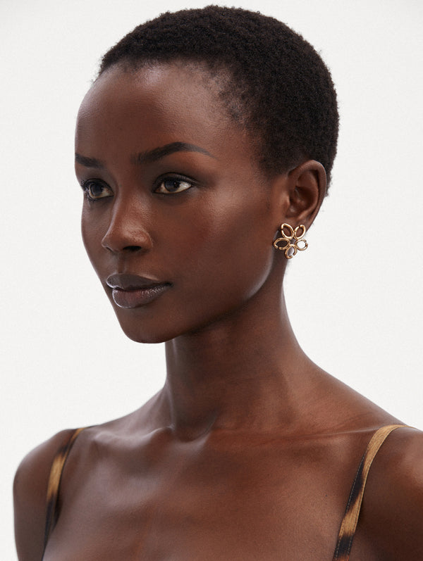 Oscar De La Renta Small O Flower Earrings