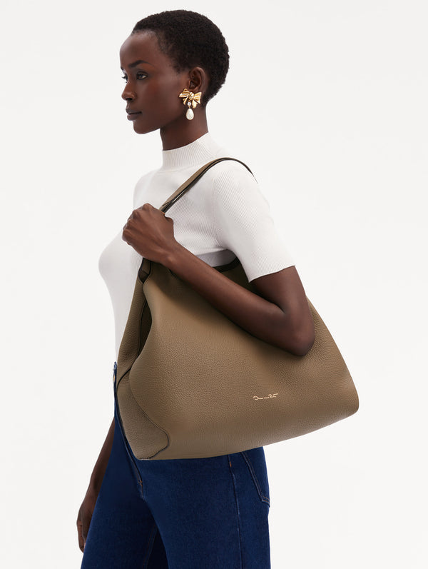 Oscar De La Renta The Topaz