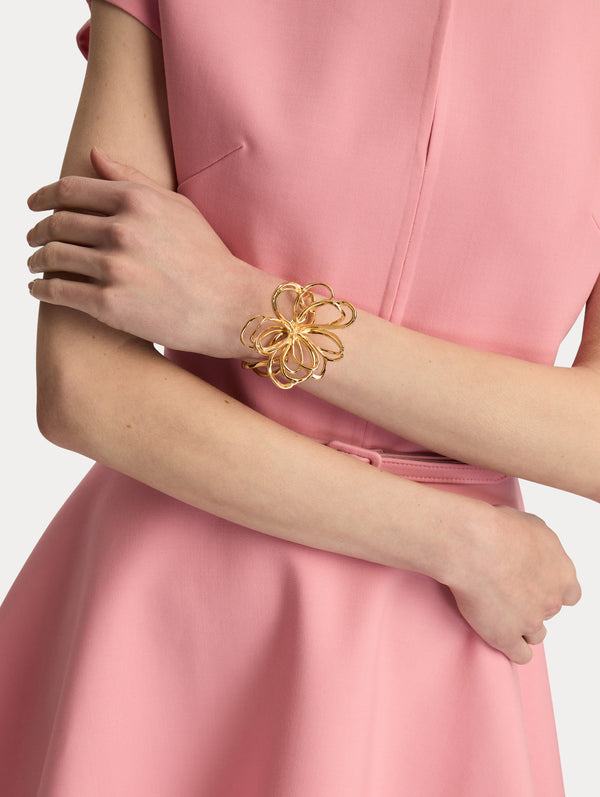 Oscar De La Renta Threaded Flower Bracelet Cuff