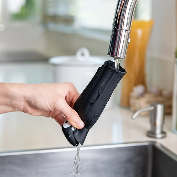 Ototo Drac N' Roll Garlic Peeler