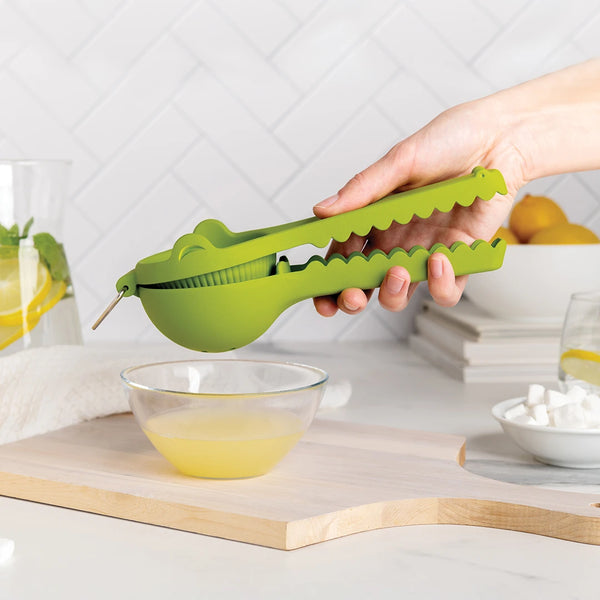 Ototo Lemongator Lemon Squeezer