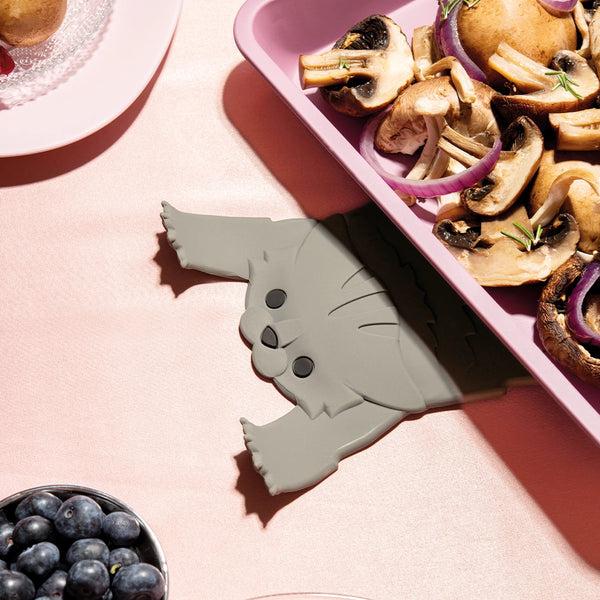 Ototo Scaredy Cat Hot Pot Trivet