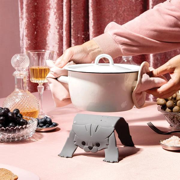 Ototo Scaredy Cat Hot Pot Trivet
