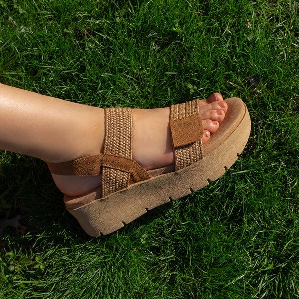 otbt NOVA in BROWN Platform Sandals