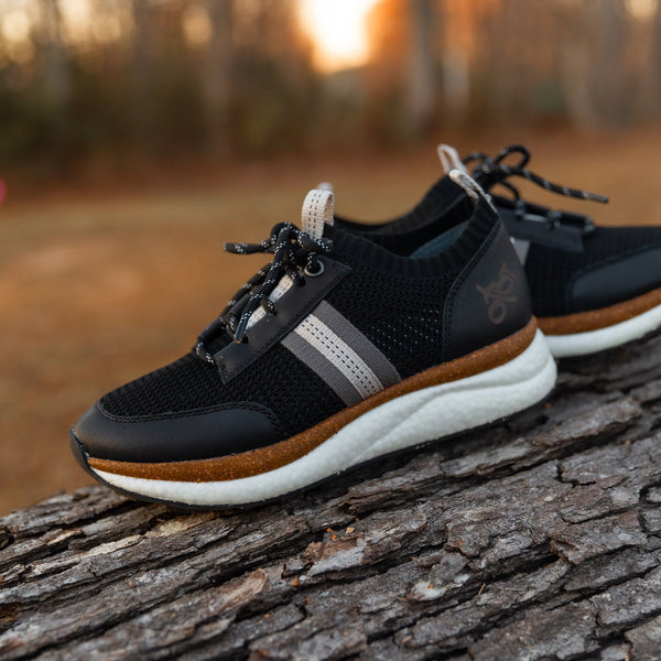 otbt SPEED in BLACK Sneakers